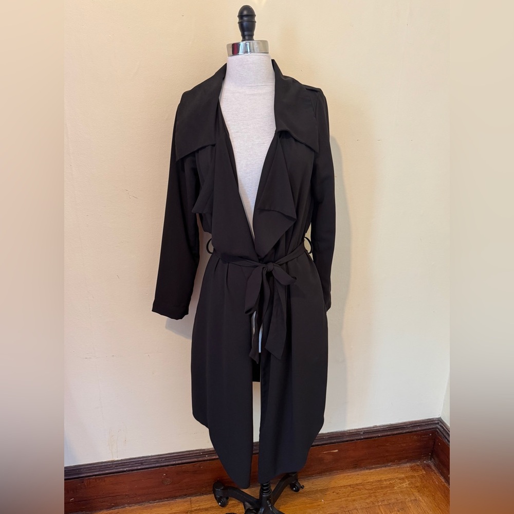 UNIF Black Asymmetrical Lightweight Trench/Completer Piece, Size Small, Smart!